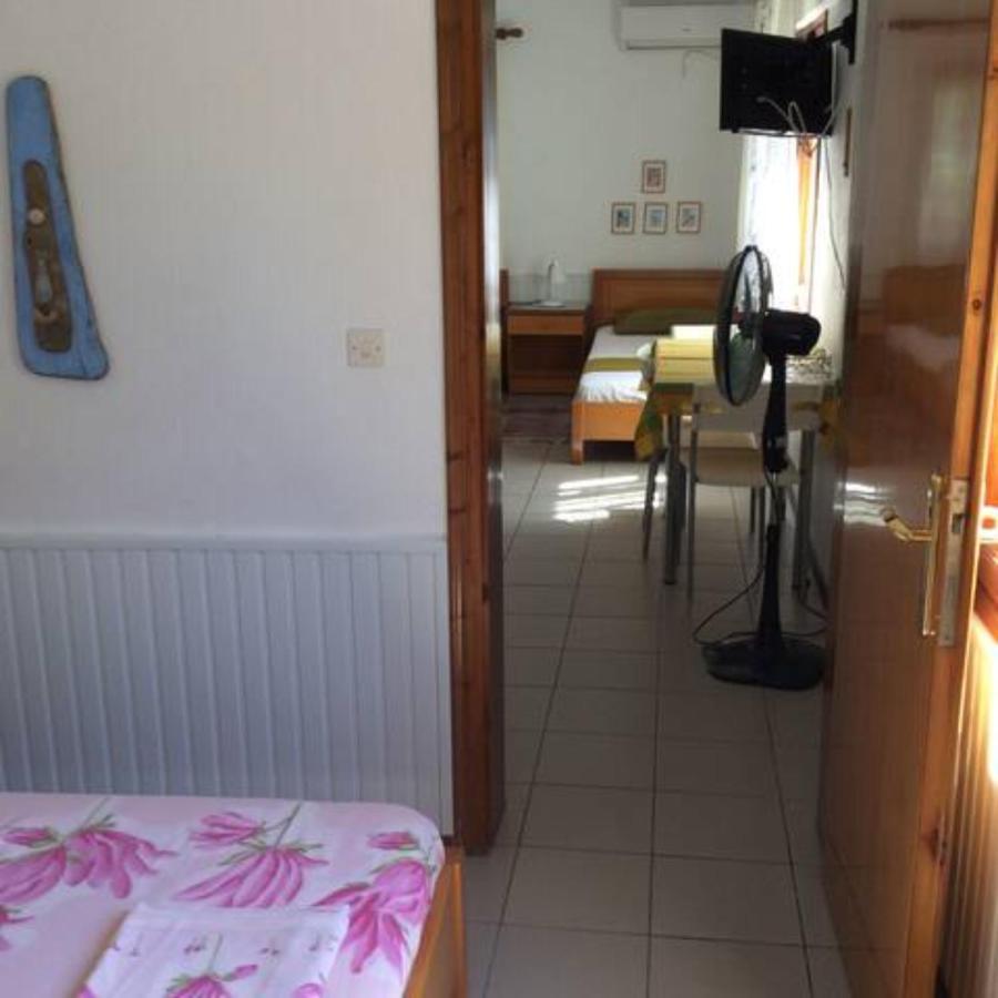 Lila Apartament *
