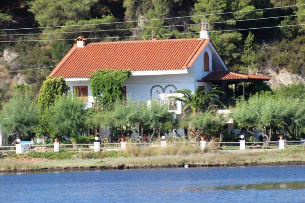 Lila Apartament *